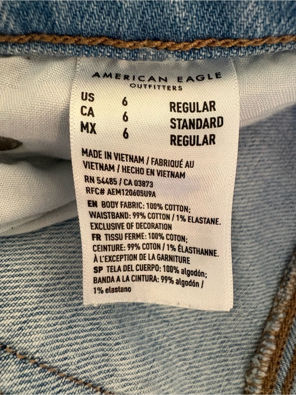 American Eagle Outfitters Light Blue Denim Jeans - Size 6 - Picture 3 of 3